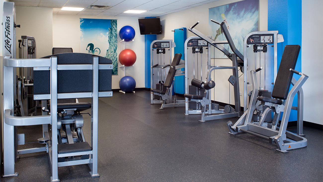 Fitness Center – Weight Machines